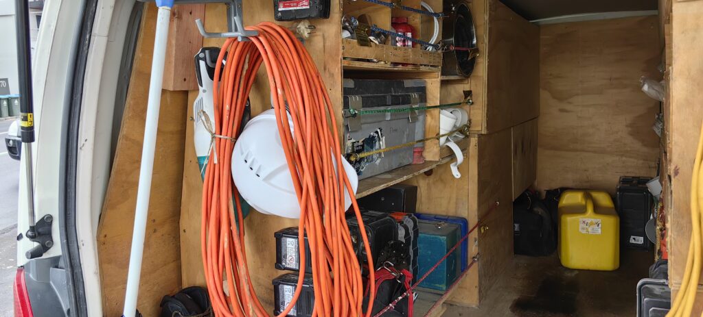 Plumber Plumbing Van Auckland 05